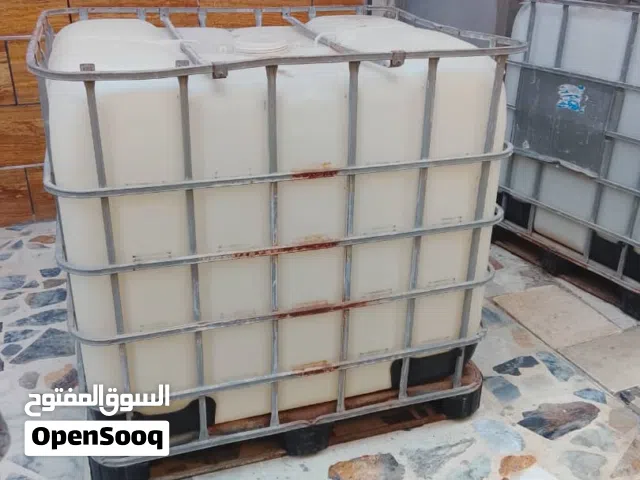 مصنع صابون سائل  يتكون من  10خزازين  خلاط خزان 1000لتر  وصندوق رئيس للكهرباء بي الكنتكتر وكابل وملحق