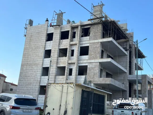 شقه للبيع مع حديقه في المصيون