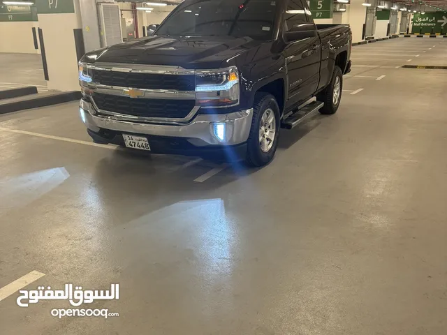 Chevrolet Silverado Standard in Al Ahmadi