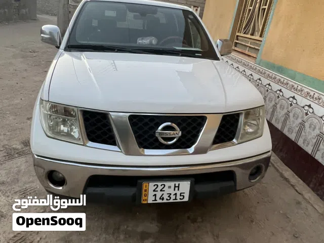 2015 نيسان نافارا RX