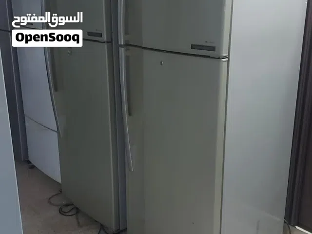ثلاجات وفريزر بحالة جيده جدا للبيع اقرأ الوصف