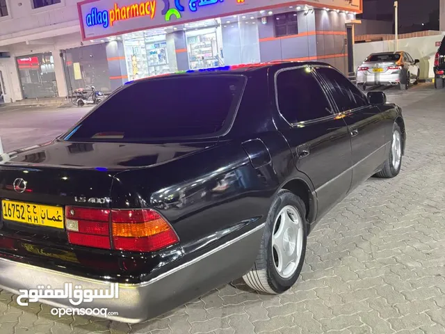 لكزس ls400 للبيع