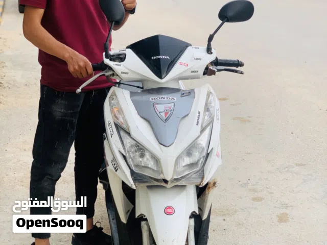 2019 هوندا CRF125F