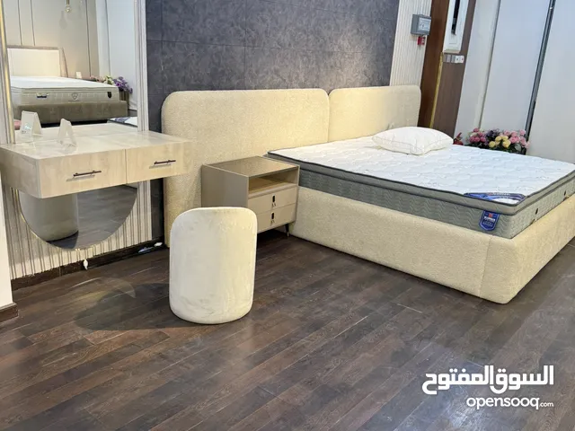 للبيع غرف نوه / أسرة+مراتب طبيه+ كمدينات/
