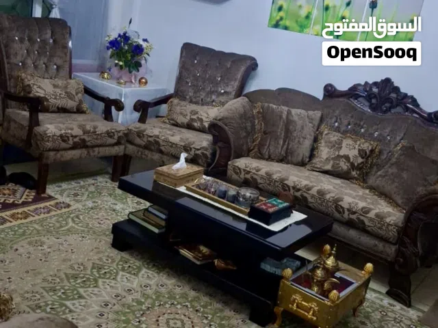 طقم كنب فاخر بسعر مميز