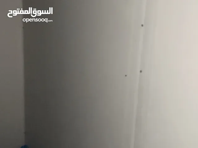 مكتب جيبس بورد.  3 فى 3