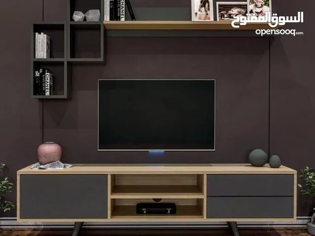 احدث عروض طاولات شاشات التلفاز العصرية: إضافة لمسة من الفخامة إلى منزلك  في مسقط المعبيلة