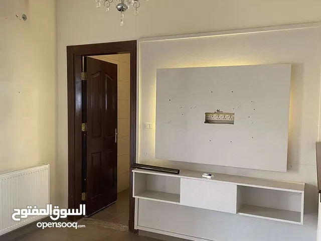 140 m2 2 Bedrooms Apartments for Rent in Amman Al Kursi