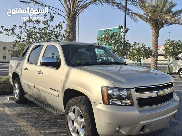 Used Chevrolet Avalanche in Muharraq