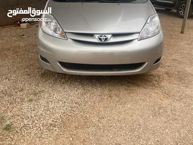 New Toyota Sienta in Zawiya
