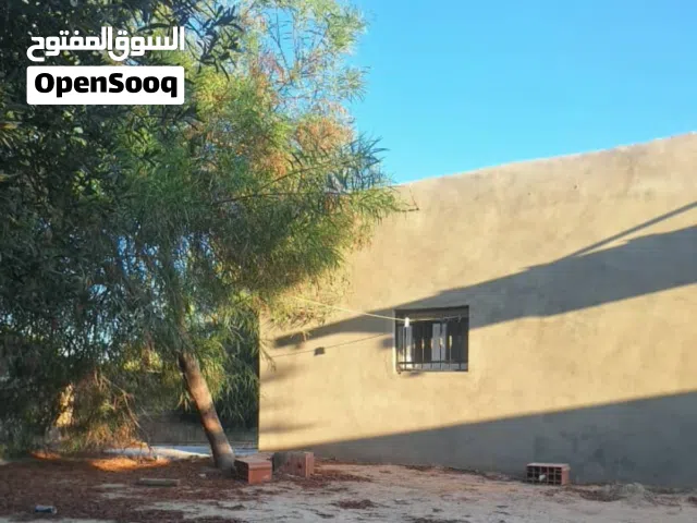 8 m2 2 Bedrooms Townhouse for Rent in Tripoli Ain Zara