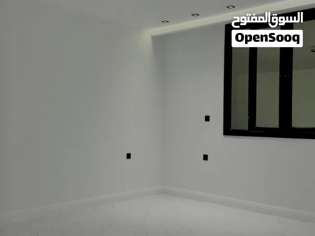 2222 m2 2 Bedrooms Apartments for Rent in Benghazi Tabalino