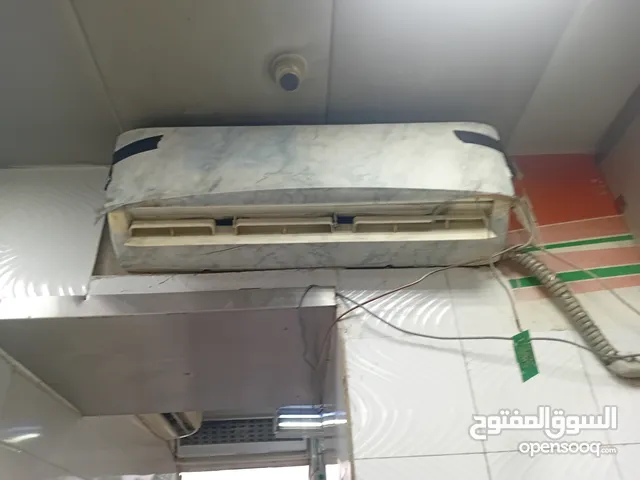 عدت مطعم كاملة ((من يشتري جميع عدت له الرخصه مجاناً))