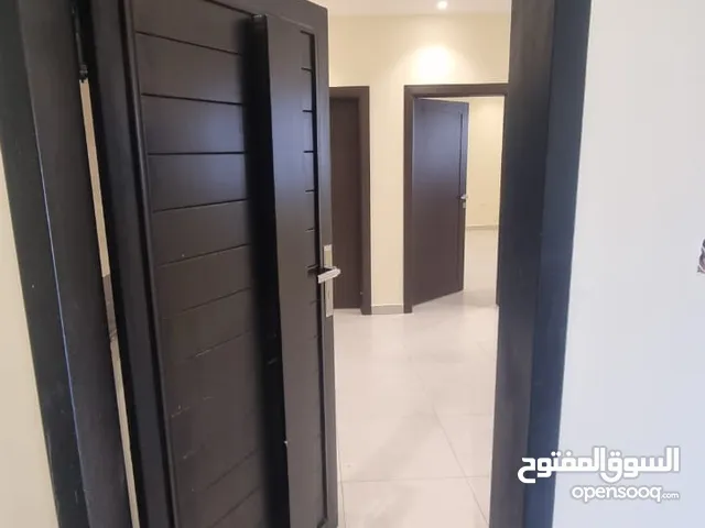 200 m2 2 Bedrooms Apartments for Rent in Al Riyadh An Nafal