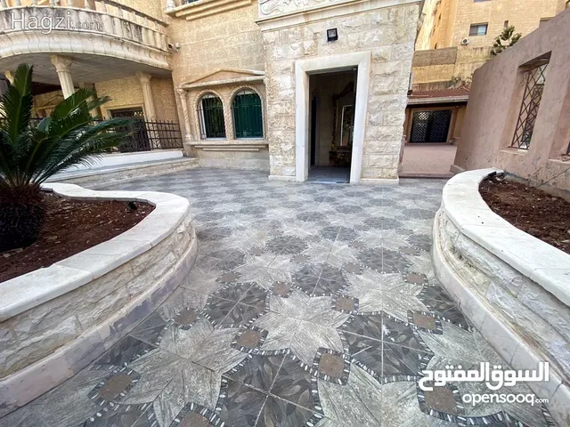 270 m2 4 Bedrooms Apartments for Rent in Amman Um El Summaq