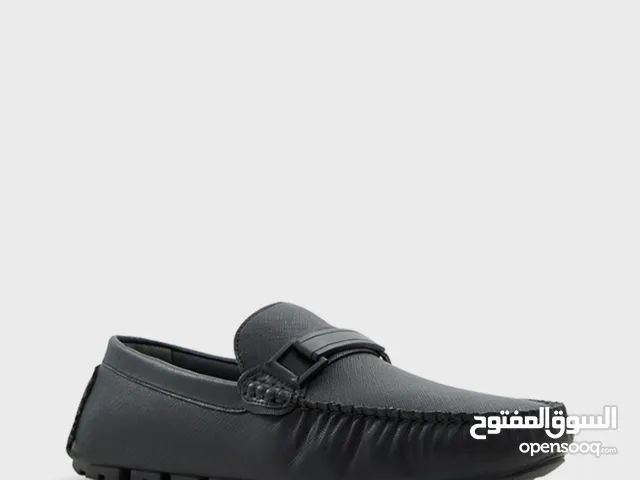 EU42 All Original Loafers from 6th Street with Reciept, Never Worn, Fresh and Trendy