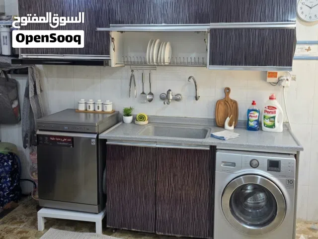 مطبخ HDF نظيف جدا
