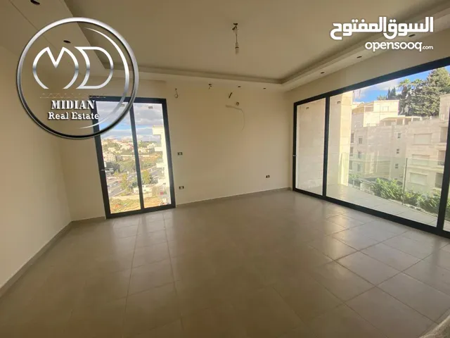 250 m2 3 Bedrooms Apartments for Sale in Amman Khalda