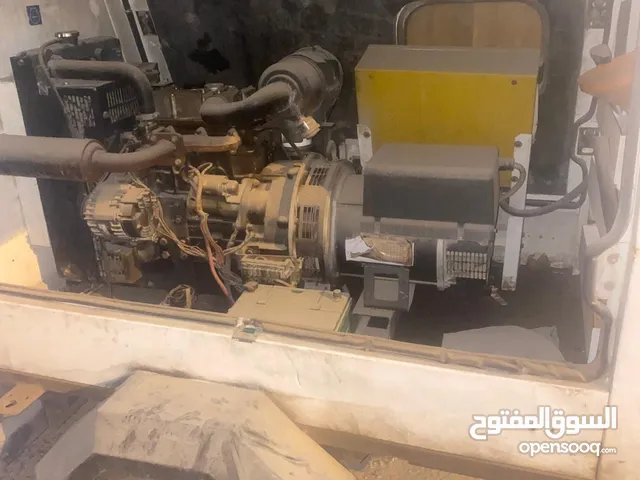 للبيع مكينه ديزل حجم من 5 الى 7 كيلو ناقصها بطاريه