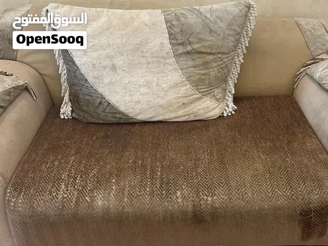 أثاث غرقت المعيشة