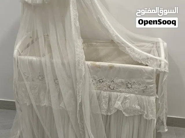 سرير أطفال ماركه سنتر