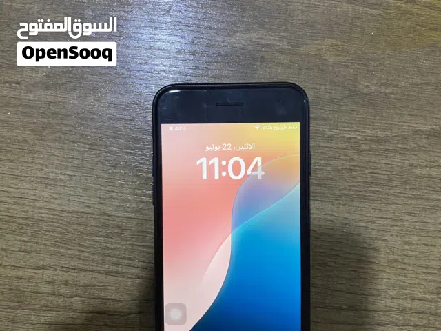 Apple iPhone SE 64 GB in Aden