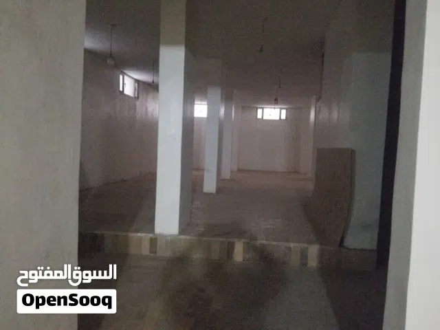 3 محلات للايجار بيت بوس قريب شارع الخمسين