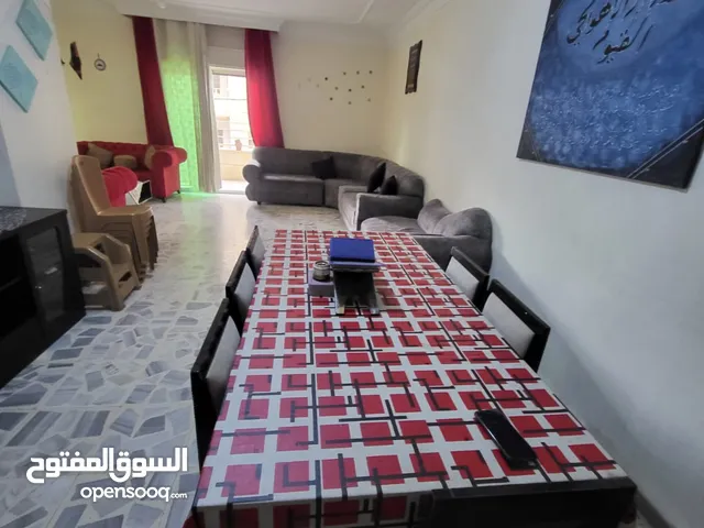 شقة للبيع الجبيهة مقابل مطعم حضرموت طابق أول المساحة 135م موقع مميز الشقة تصلح للسكن او للاستثمار