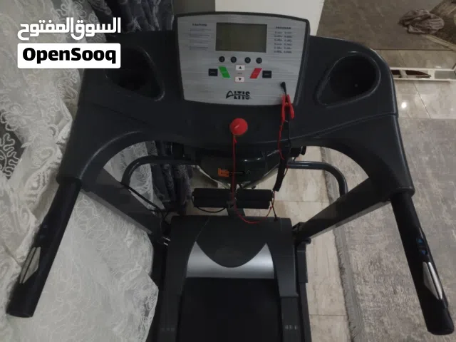 سير رياضي لي البيع السعر 2500دينار، مستعمل استعمال نضيف المده 3 سنوات، الموقع بنغازي