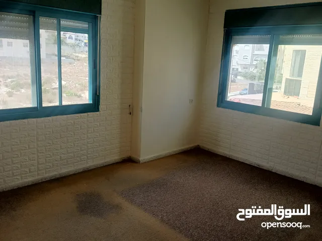 130 m2 3 Bedrooms Apartments for Sale in Ramallah and Al-Bireh Um AlSharayit