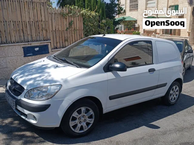 2011 هيونداي جيتز Standard