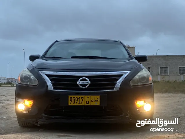 Used Nissan Altima in Dhofar