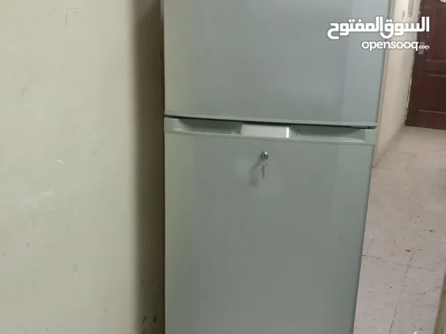 Hitachi Refrigerator 320 litr