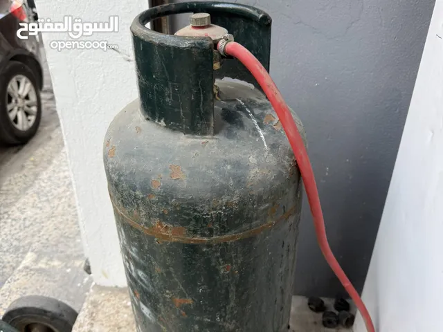 Bahrain gas celandar with full gas pipe regulator