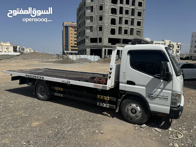 Flatbed Mitsubishi 2021 in Muscat