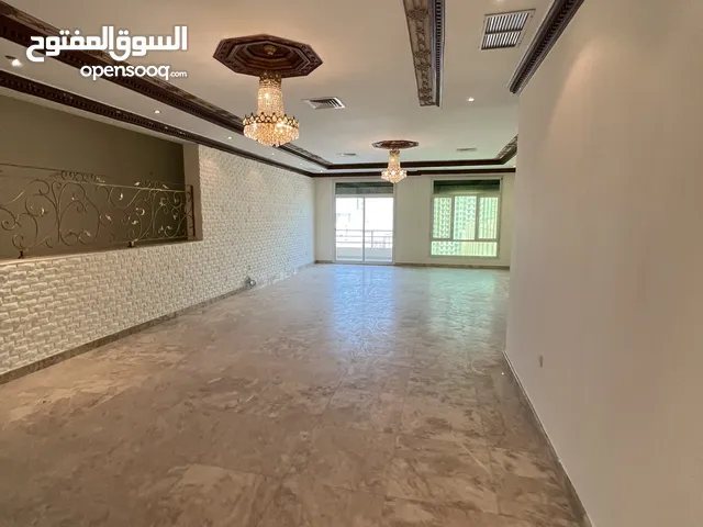 280 m2 4 Bedrooms Apartments for Rent in Al Ahmadi Mahboula