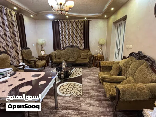 غرفة ضيوف للبيع