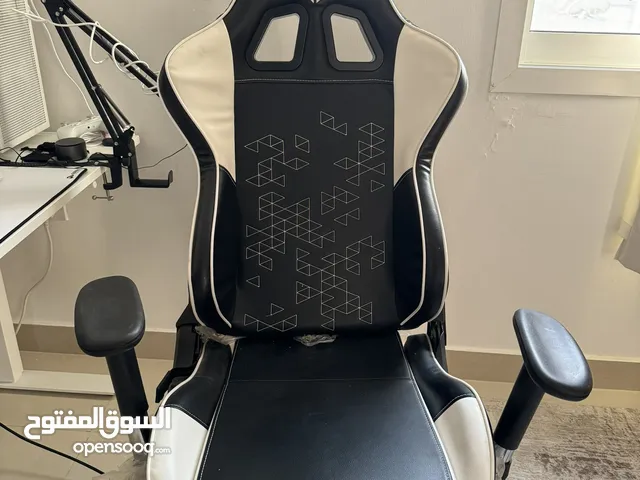 Gaming PC Chairs & Desks in Abu Dhabi