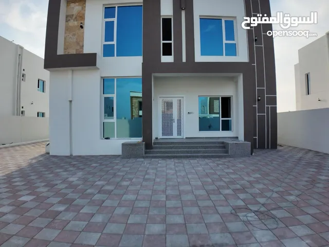 320m2 4 Bedrooms Villa for Sale in Al Batinah Barka