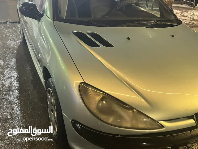 بيجو 206 موديل 2003