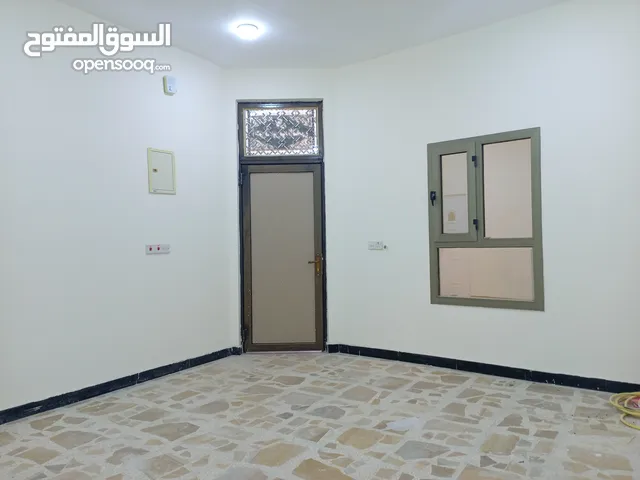 110m2 2 Bedrooms Apartments for Rent in Basra Jaza'ir