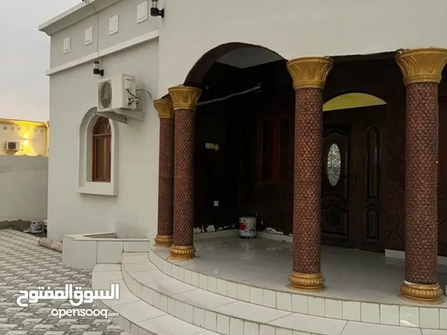 190 m2 3 Bedrooms Townhouse for Sale in Al Batinah Shinas