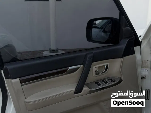 2019 ميتسوبيشي باجيرو GLS