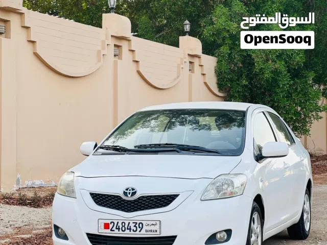 2012 Toyota Yaris MID