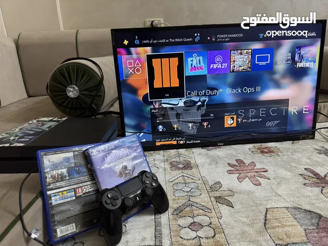 بلاستيشن 4 عادي مع ايد اصلية + شريط ( Horizon ) + كامل الوصلات +حقيبة بمبلغ 120 دينار