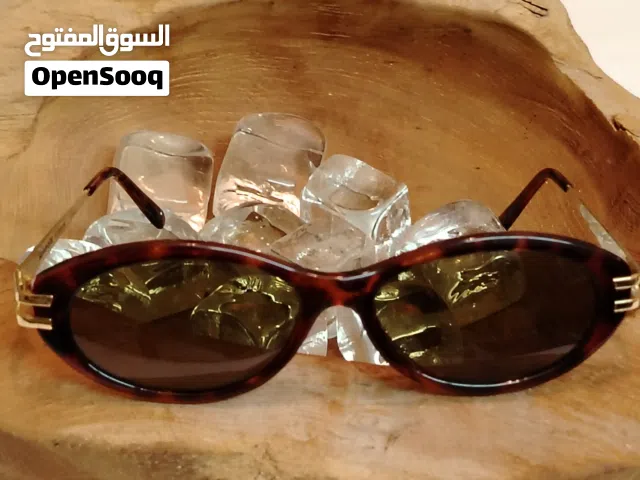 نظاره شمسيه ستاتي POLAROID sunmate موديل 9985B. مستعمله خاليه من الخدوش والعيوب ( بحال الجديد) السعر
