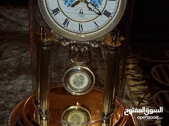 ساعه قديمه يابانية الصنع