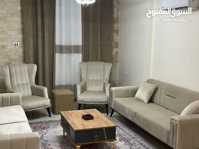شقة مفروشة ديلوكس للايجار بجانب فندق الميلينيوم