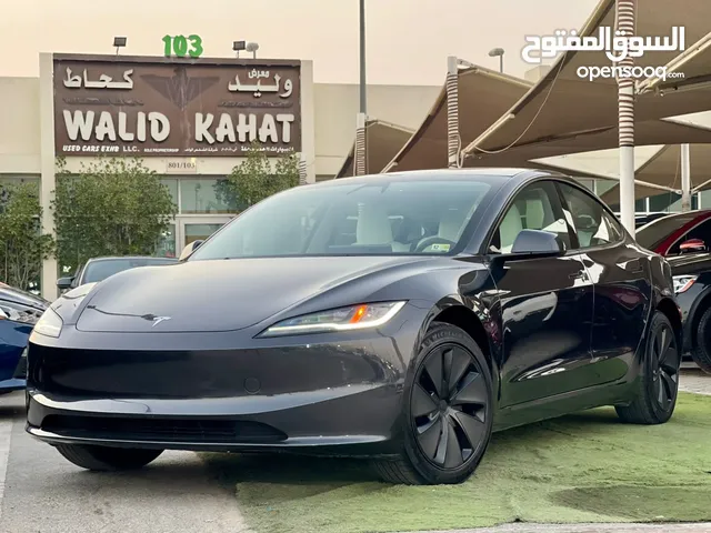 Tesla model 3 2025