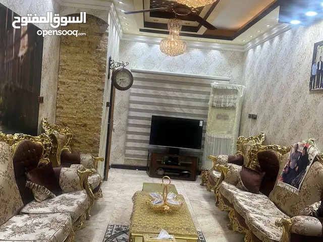 150m2 4 Bedrooms Townhouse for Sale in Basra Hakemeia